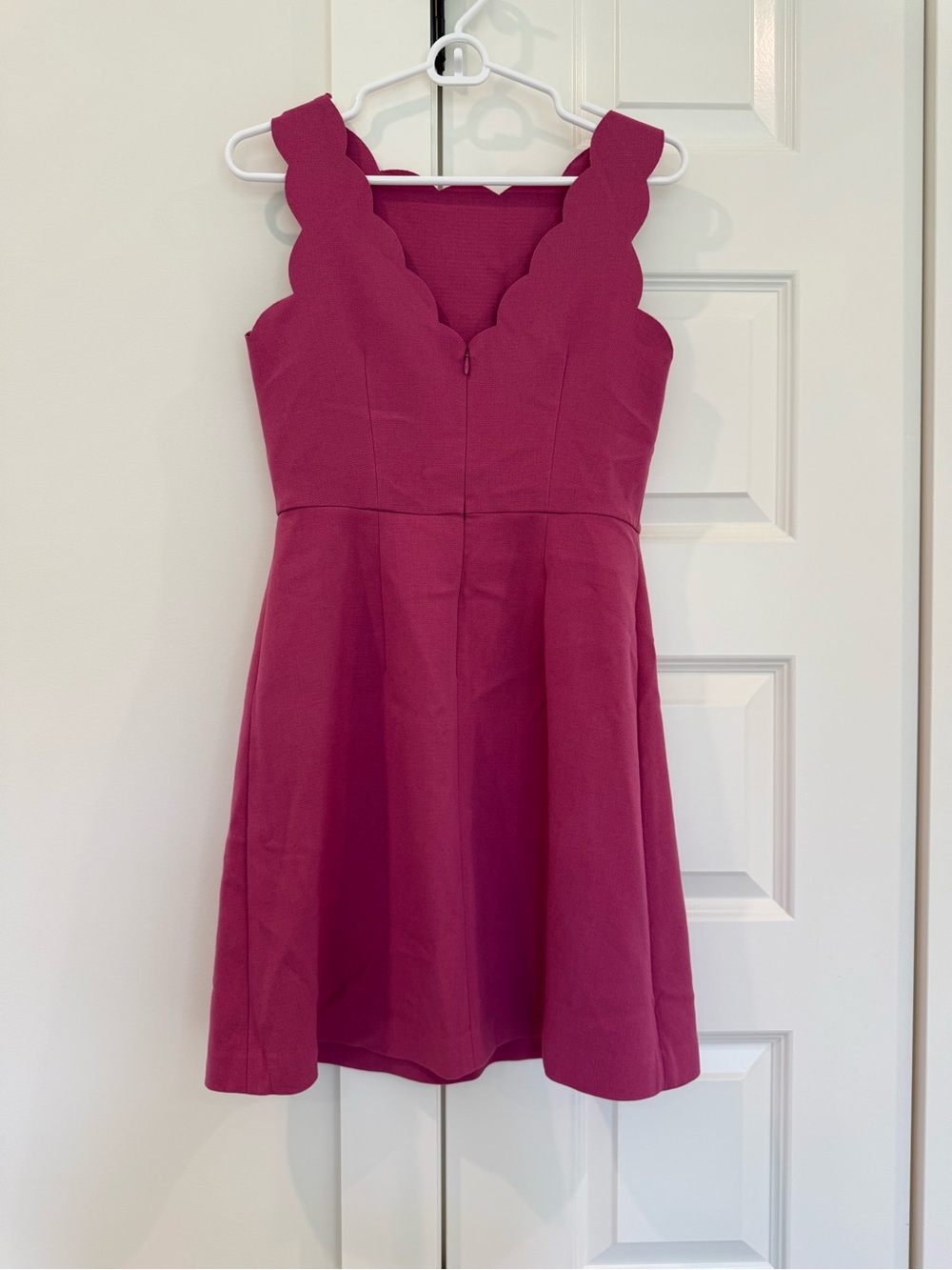 LOFT Mauve Scalloped Neck Fit & Flare Dress Size 2 Sleeveless - Picture 2 of 4